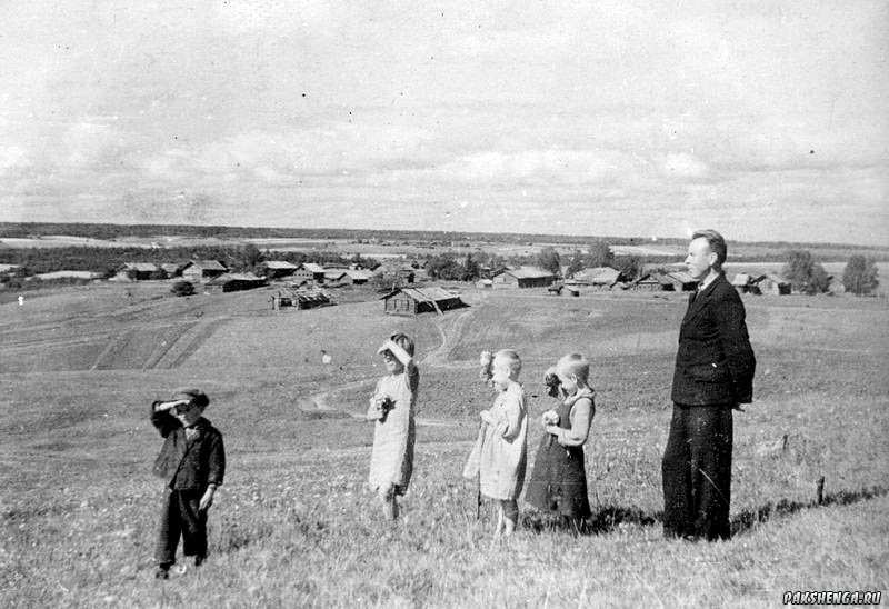 227. Фото из домашнего архива Истоминой (Горбуновой) Любови Павловны