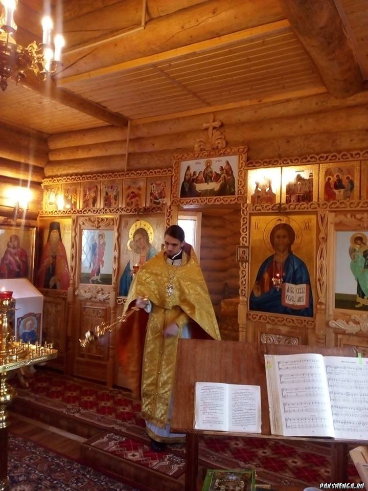 22 ноября, в день рождения святой блаженной Матроны Московской. Праздничный молебен. Службу провел о. Сергей (Тараканов)